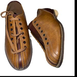 Vintage Brunswick BOWLING Shoes Brown Tan Leather Mens Size 7.5 Retro Toe Split